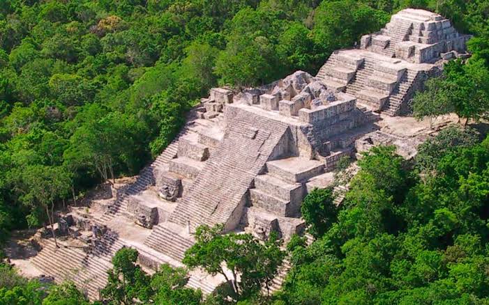 Ichkabal: La Ciudad Maya Redescubierta.